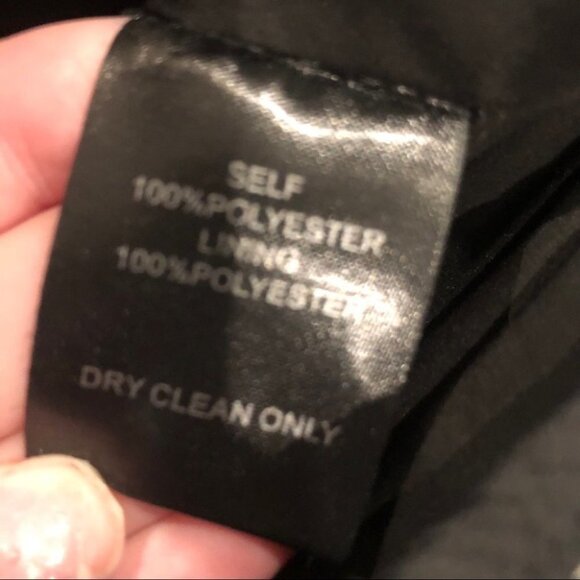 DEE ELLE Lightweight Black & White Puffer Vest - Picture 5 of 7